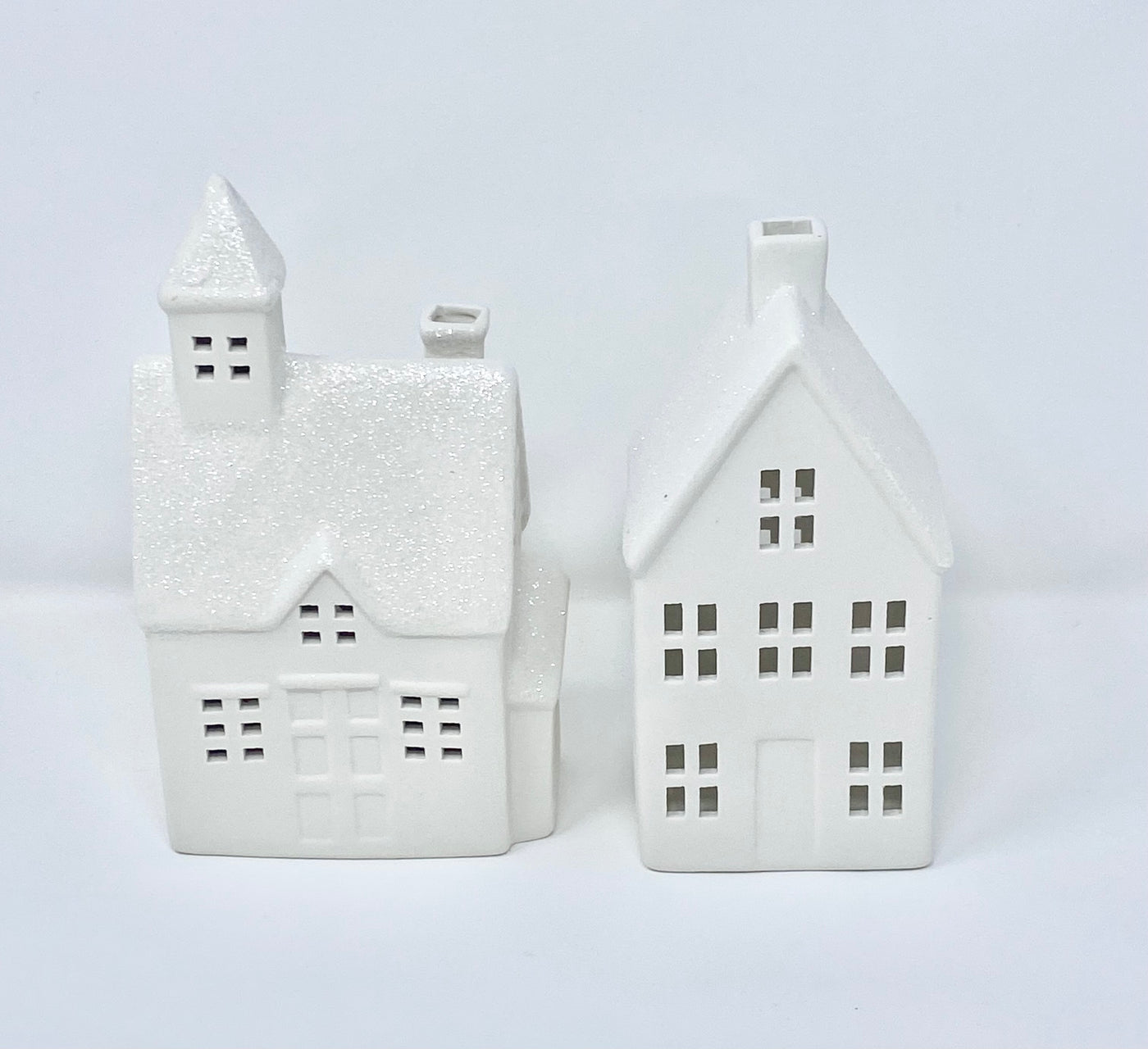 Snowy White Cottage Set