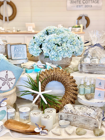 Newport Rope Wreath with Flat Starfish Accessory